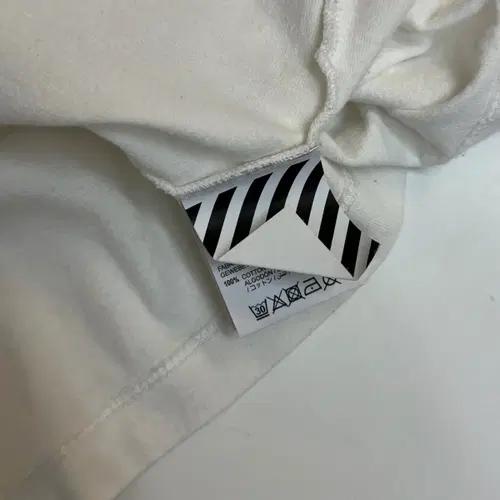 오프화이트 프린팅 반팔티 6