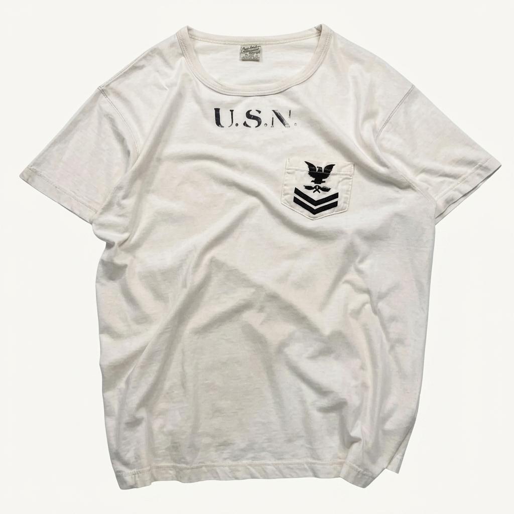 버즈 릭슨 USN 티 1