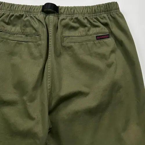 그라미치 카키 팬프 6