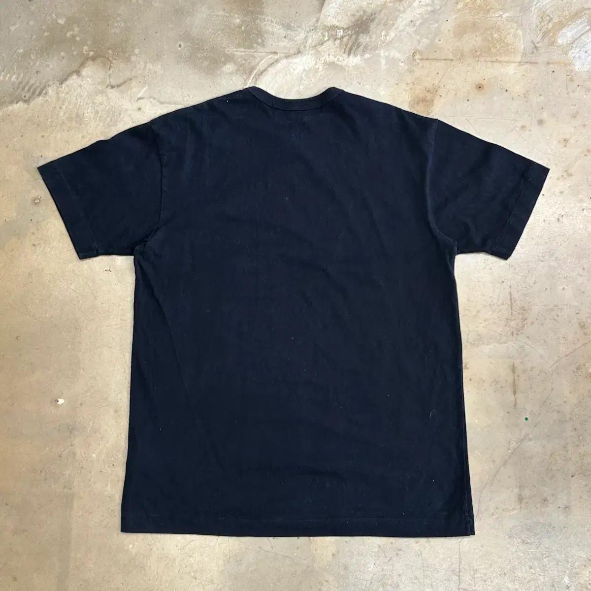 XL 꼼데가르송 골드 하트 와펜 블랙 반팔티 4