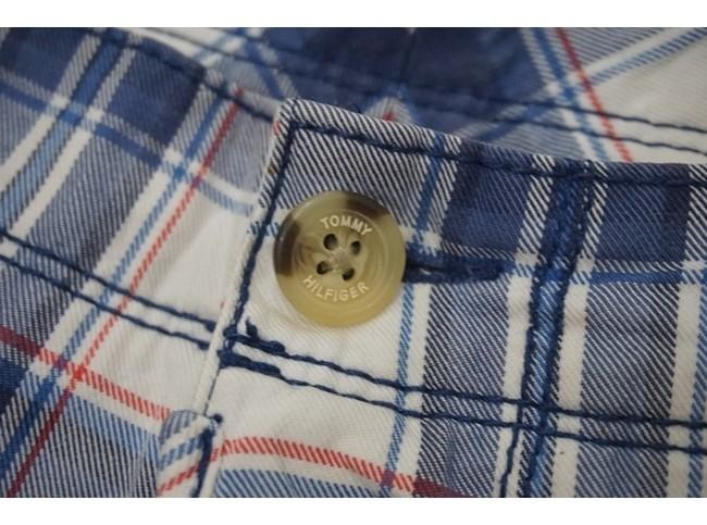 Tommy Hilfiger 8