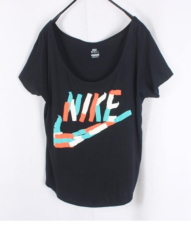 NIKE Layered T-Shirts 3