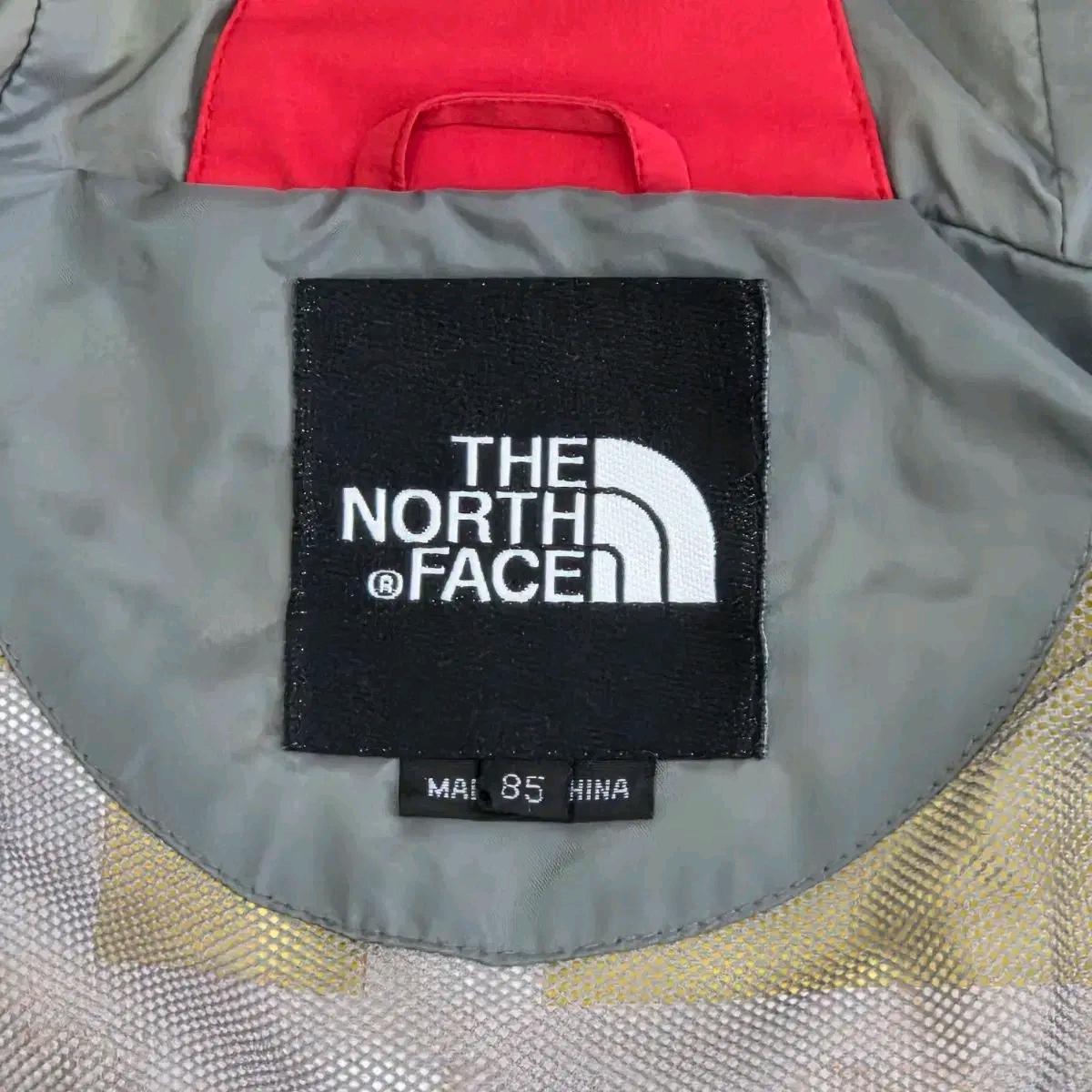 The North Face 노스페이스 레드 고어텍스 등산 바람막이 6