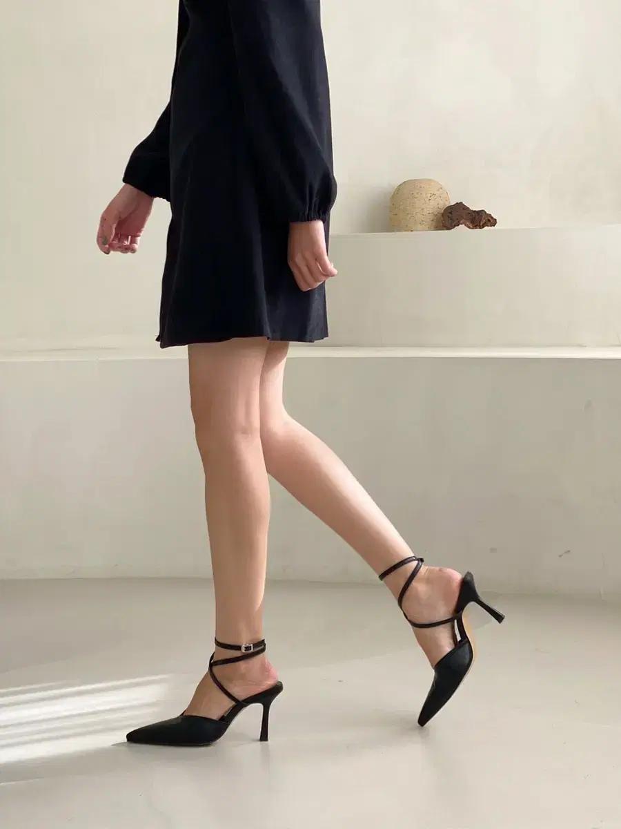 #152 뾰족코 9cm 스트랩 샌들 230 블루 9