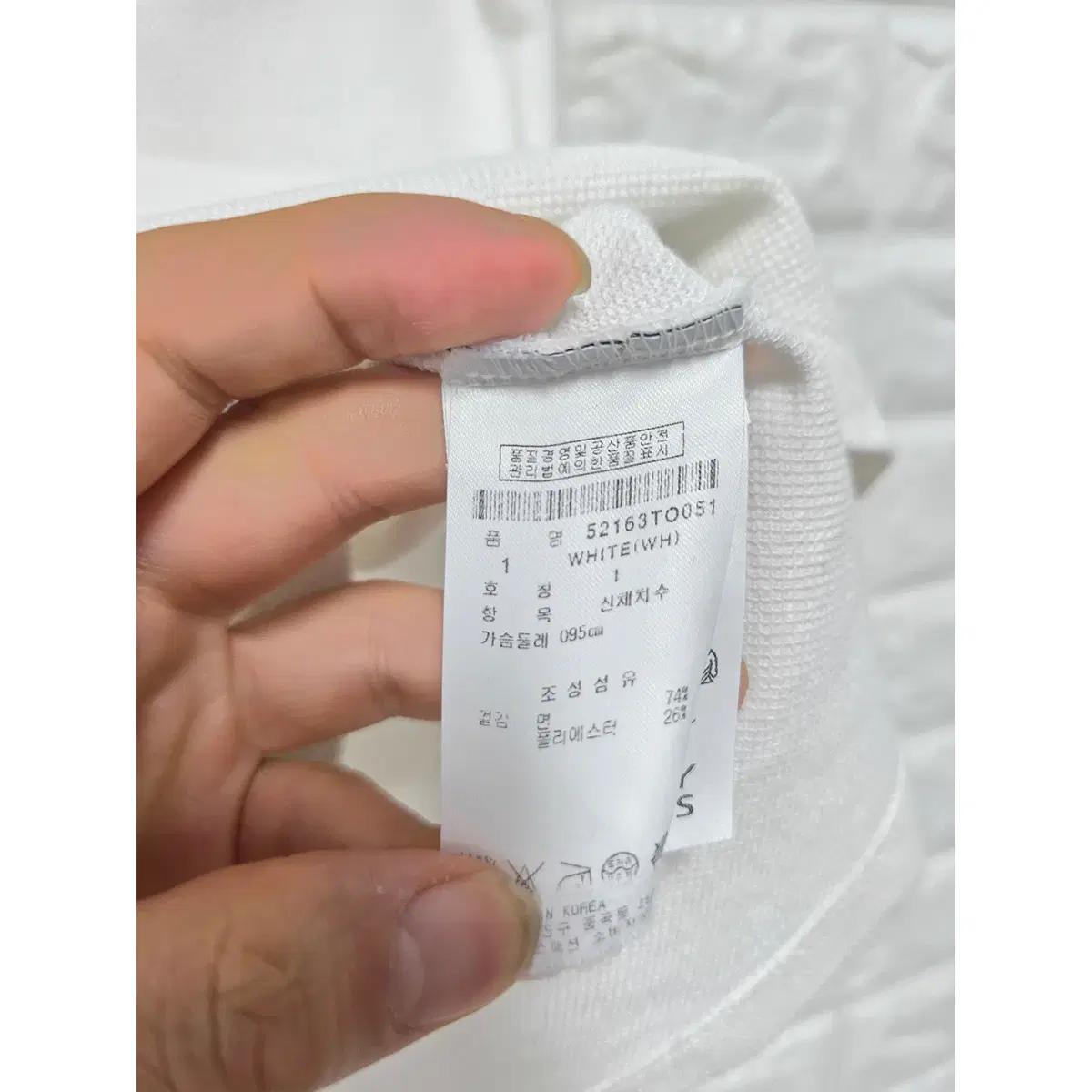 S 파리게이츠 화이트 반팔 티 D408 4