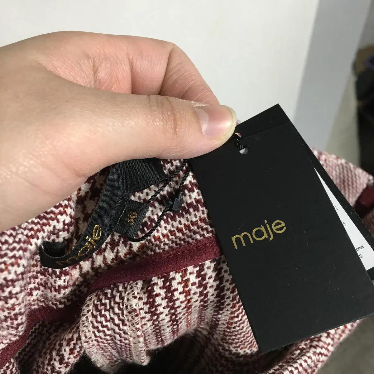 새상품 MAJE 마쥬 체크 플레어 스커트 28 7