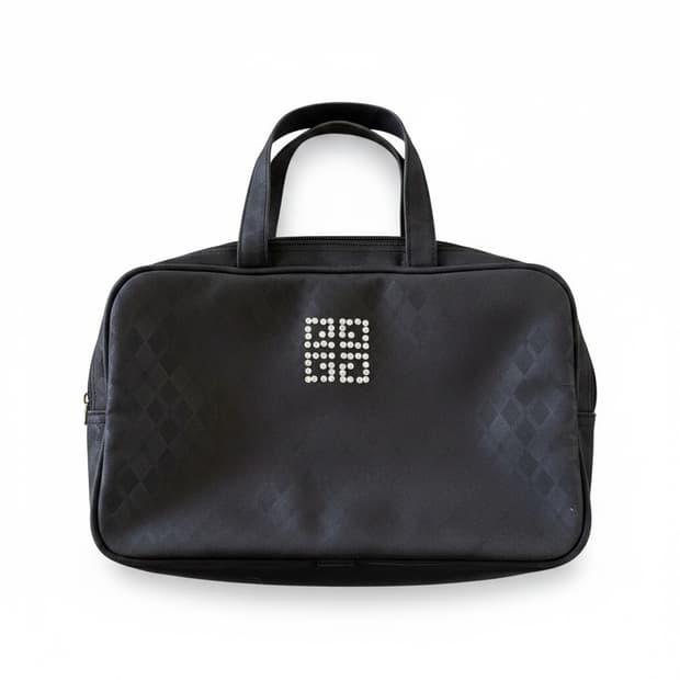 지방시 블랙 로고 파우치 가방 2