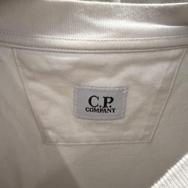 C.P. COMPANY 화이트 반팔티 XL 4