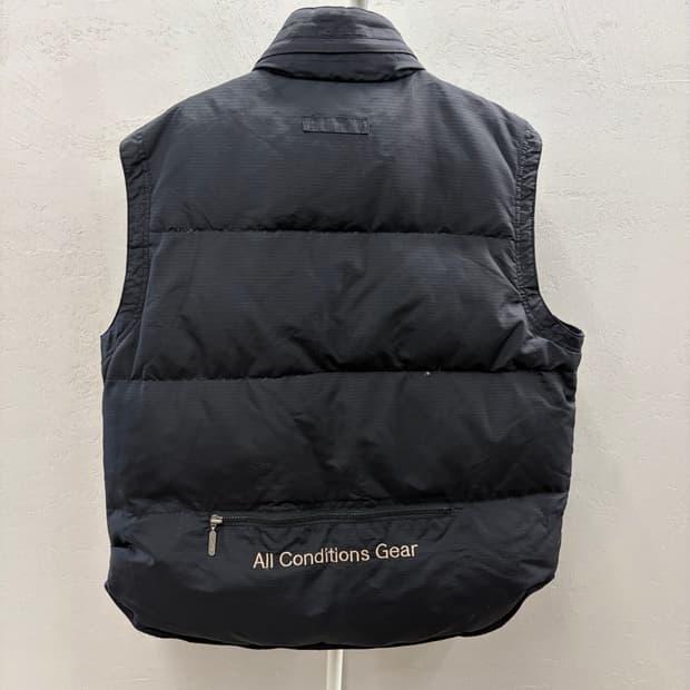 나이키(Nike)의 ACG 90's 올드스쿨 덕다운 패딩 베스트 8
