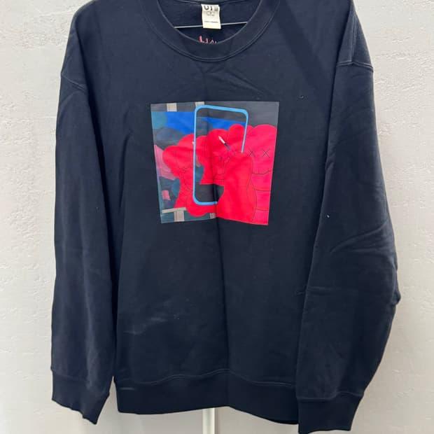 유니클로 UT KAWS+WARHOL 맨투맨 M 3