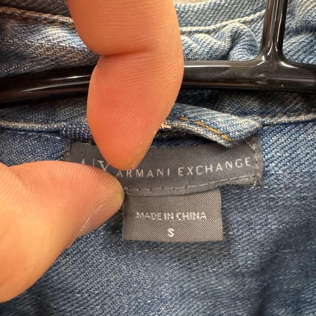 Armani Exchange 크롭 데님 자켓 S 5