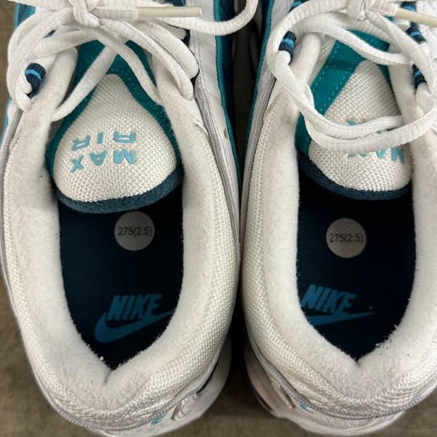 NIKE 나이키 에어 맥스 테일윈드 275 9