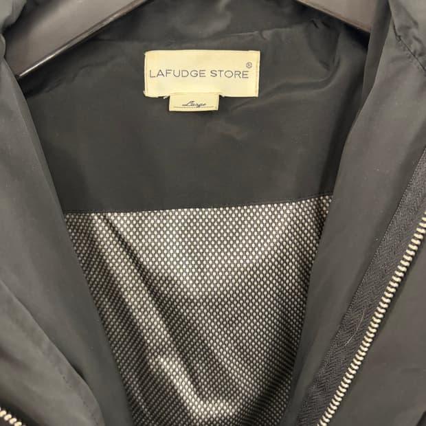 Lafudge Store hood padding L 6