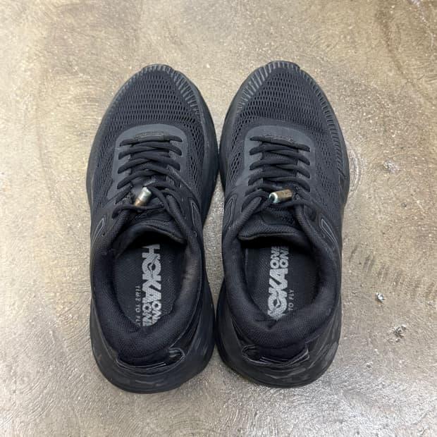 HOKA 호카 본디 7 올블랙 운동화 230 5