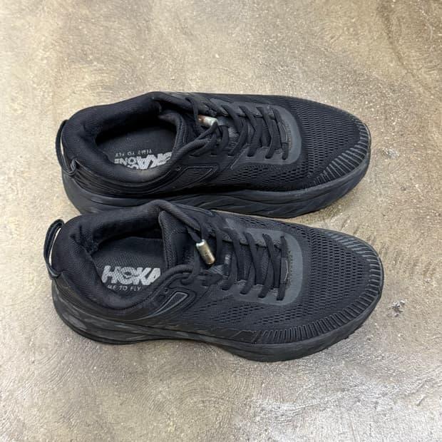 HOKA 호카 본디 7 올블랙 운동화 230 6