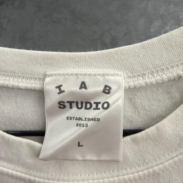 IAB Studio half-sleeve t-shirt L 6