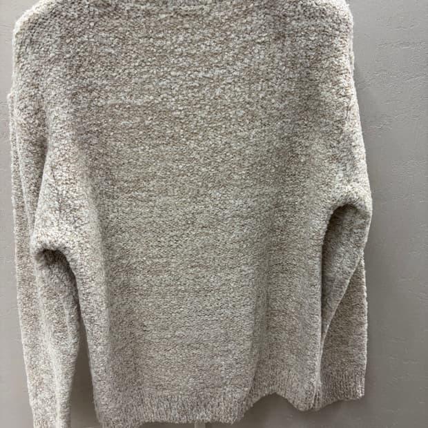 Haleine 알렌느 Boucle Sweater 7