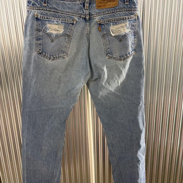 Levi's 505 destroyed denim 34 5