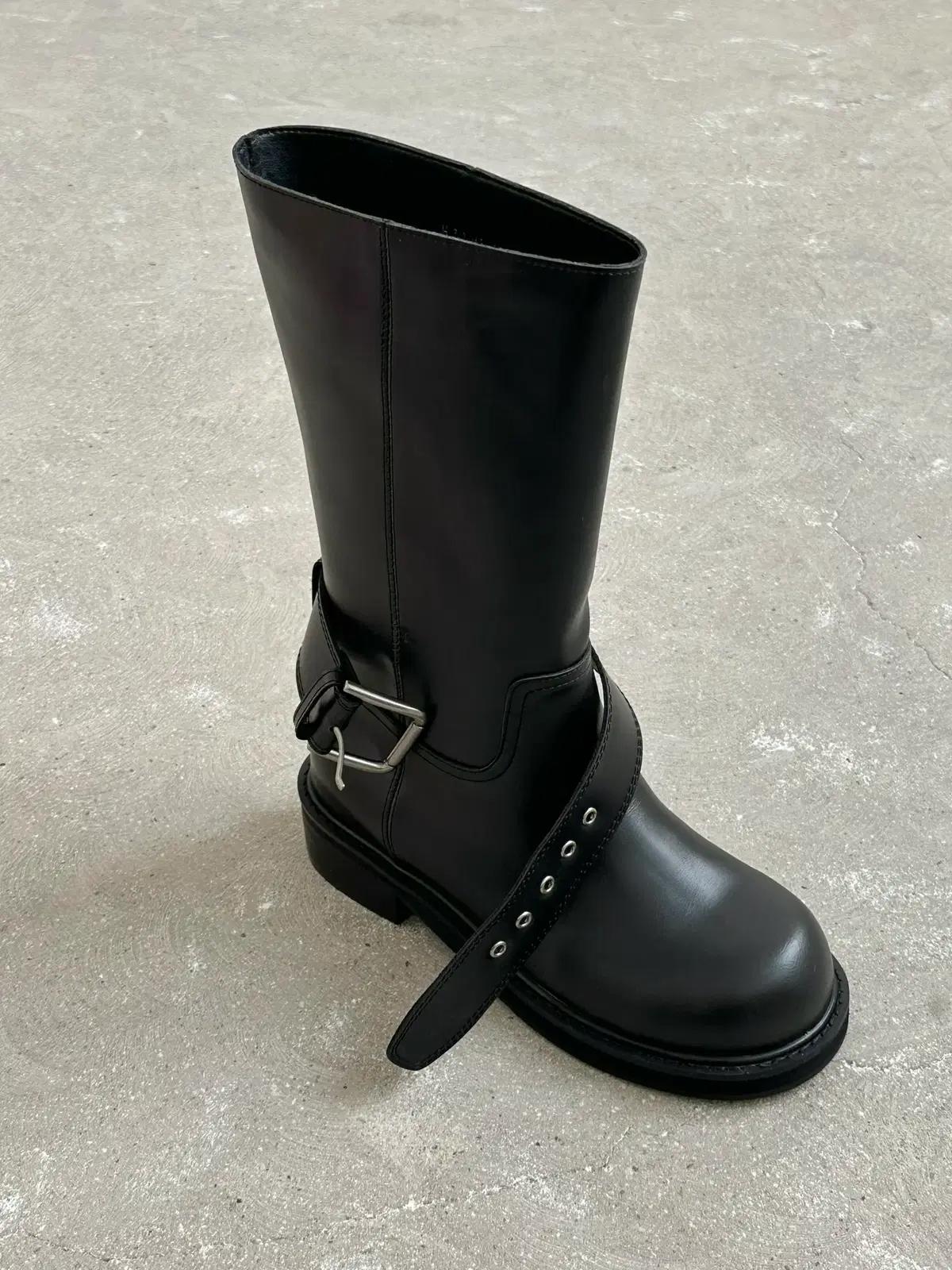#1108 바이커 하프부츠 4cm 빈티지 버클 미들부츠 225 블랙 8