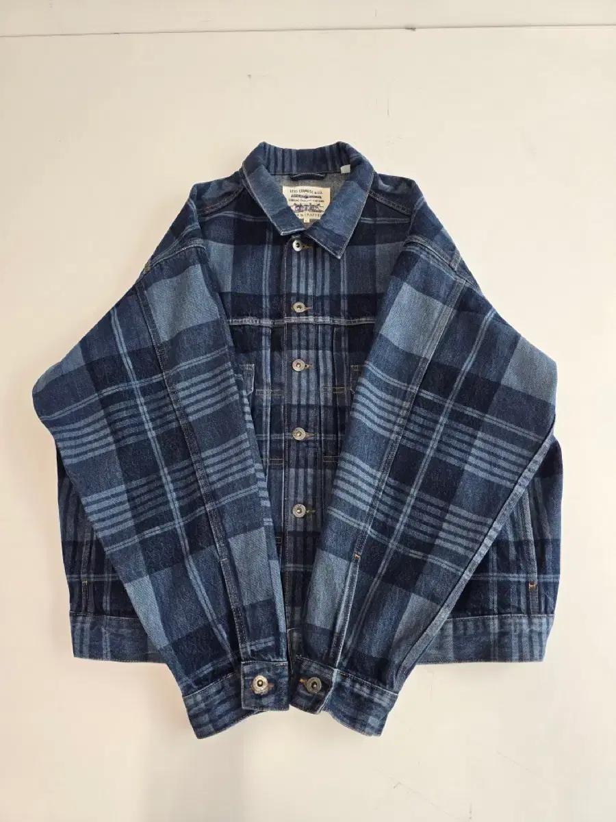 리바이스 Made & CRAFTED 오버핏 체크 트러커 4