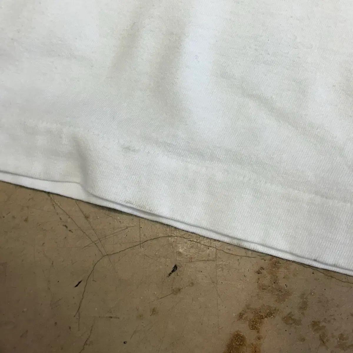꼼데가르송 L 골드 하트 와펜 화이트 반팔티 7
