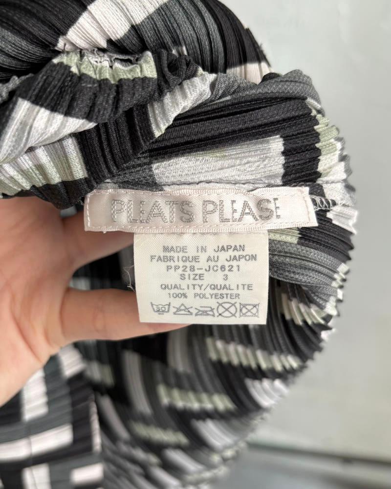 Pleats Please 플리츠플리즈 패턴 롱 투웨이 플리츠 가디건 11