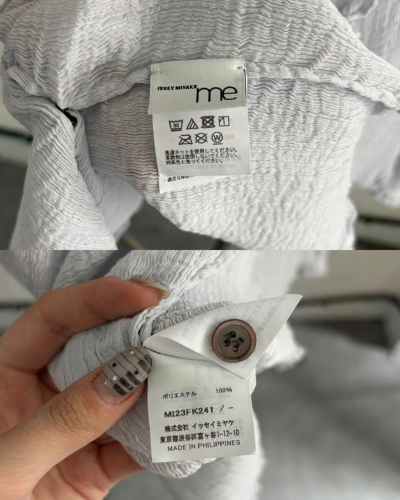 Issey Miyake me 이세이미야케 연하늘 보트넥 플리츠 옆단추 티셔츠 10