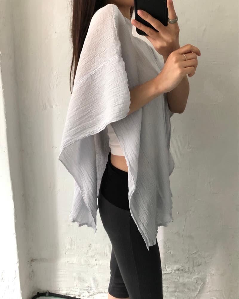 Issey Miyake me 이세이미야케 연하늘 보트넥 플리츠 옆단추 티셔츠 4