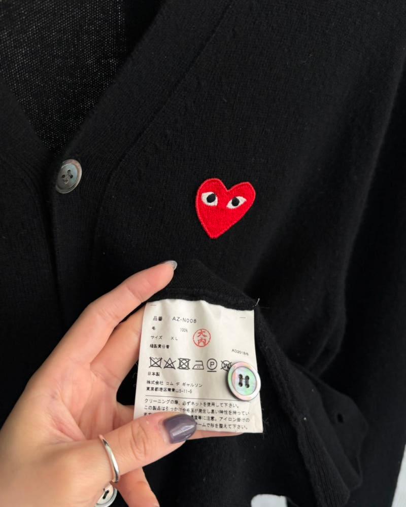 COMMEdesGARCONS 꼼데가르송 레드와펜 블랙컬러 브이넥 가디건 8