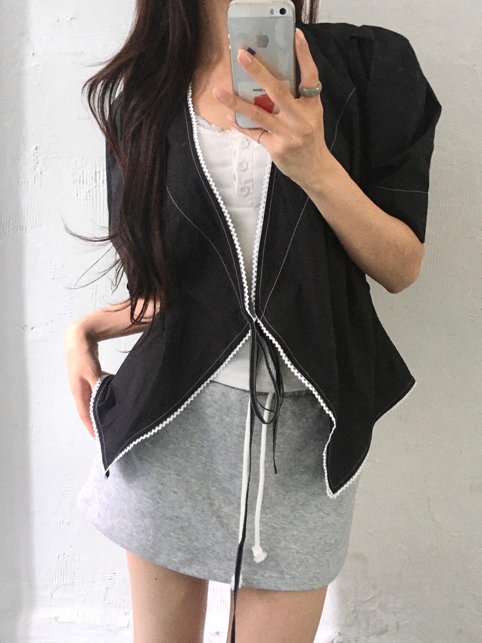 GANNI 가니 스티치 레이스 파플린 랩 블라우스 2