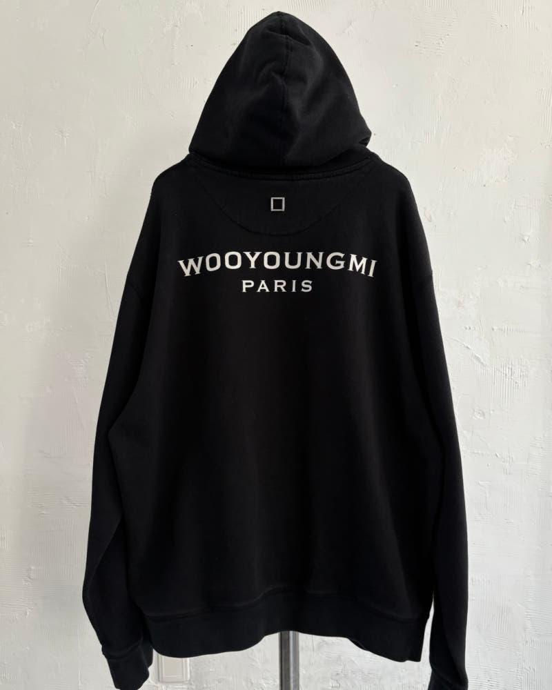 Wooyoungmi 우영미 블랙 컬러 백 로고 후드티 7