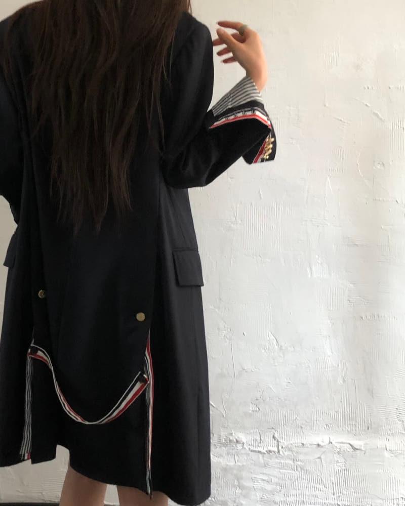 Thom Browne 톰브라운 네이비 체스터필드 코트 4