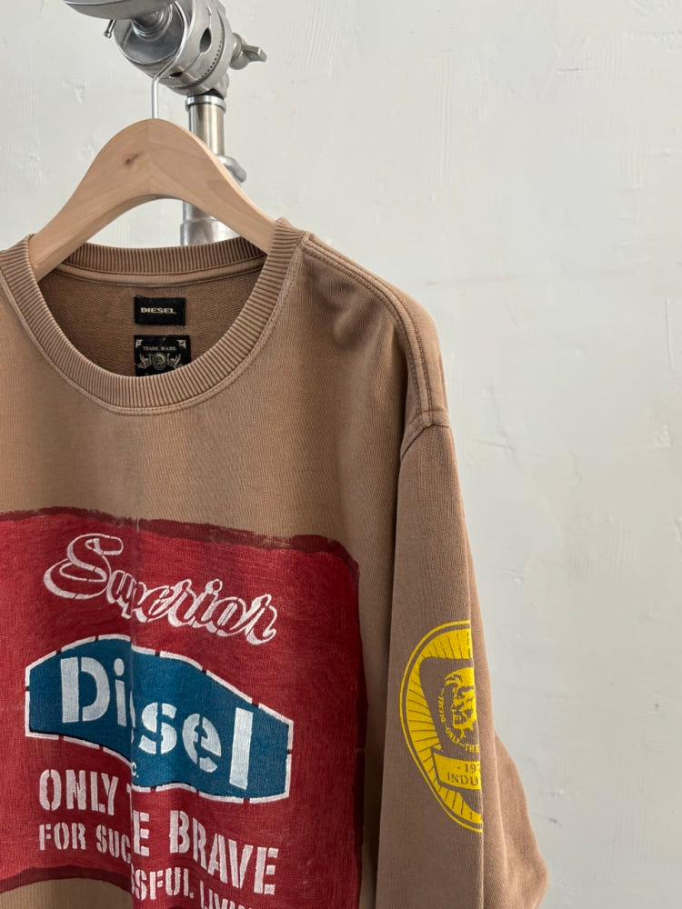 Diesel 디젤 브라운 그래픽 맨투맨 8