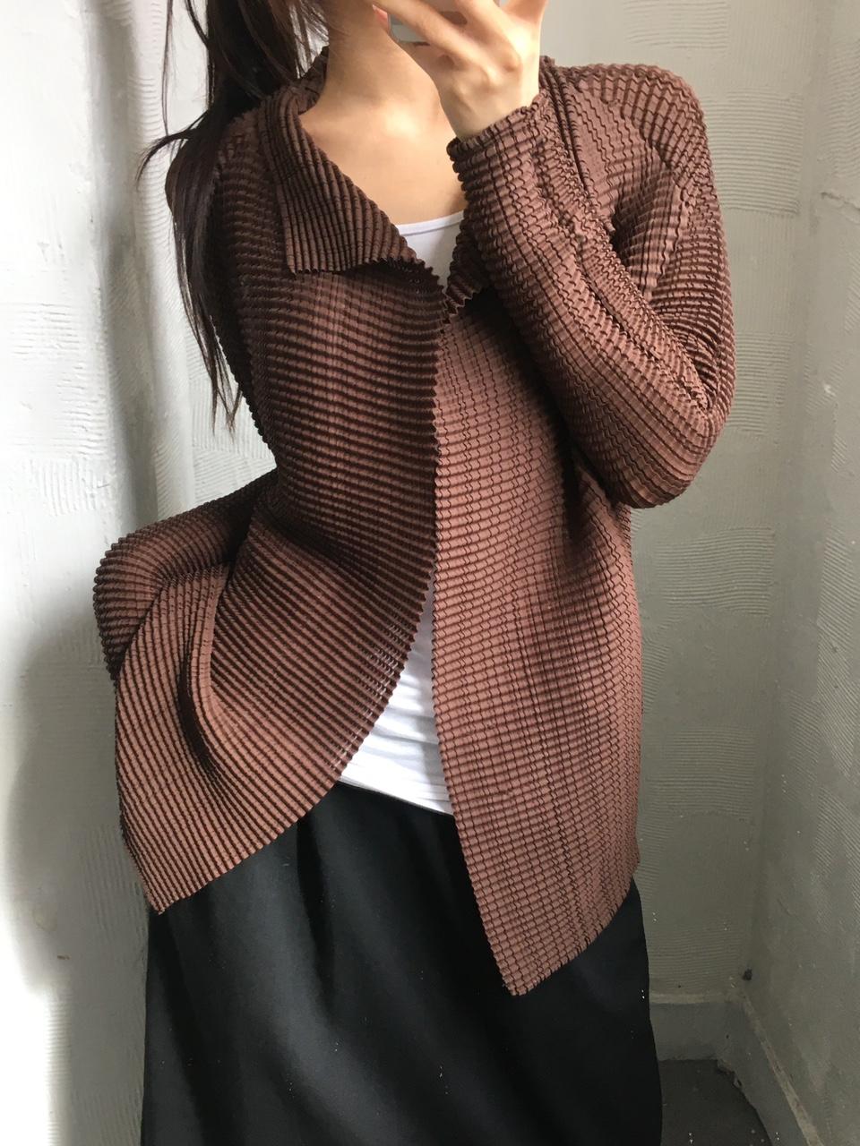 Issey Miyake 이세이미야케 플리츠 브라운 오픈 가디건 2
