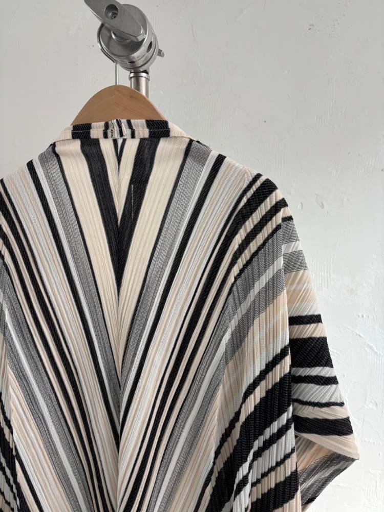 Pleats Please 플리츠플리즈 베이지 블랙 스트라이프 플리츠 자켓 11