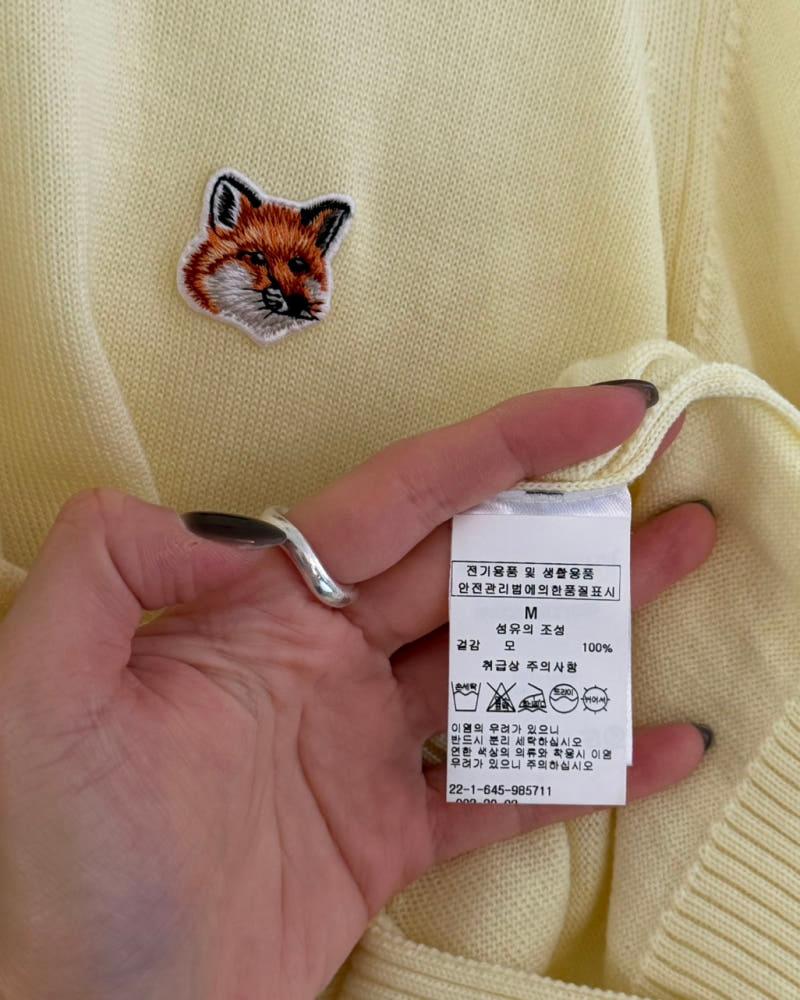 Maison Kitsune 메종키츠네 폭스패치 레몬컬러 라운드넥 울 가디건 8