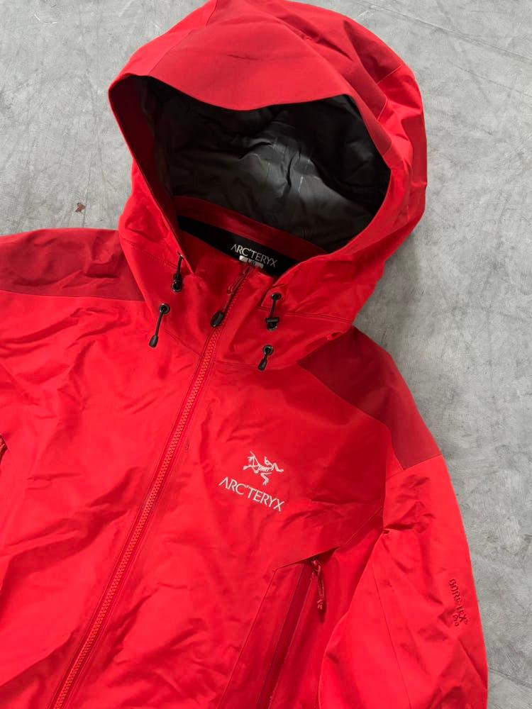 Arcteryx 아크테릭스 레드 베타 AR 고어텍스 자켓 6