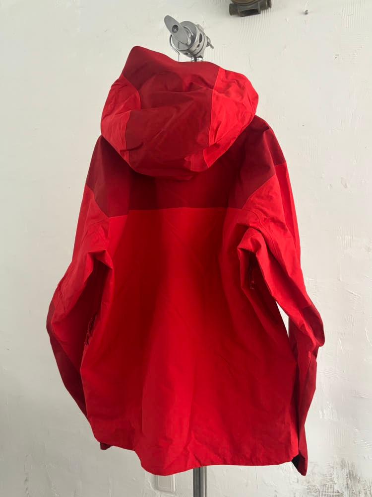 Arcteryx 아크테릭스 레드 베타 AR 고어텍스 자켓 10