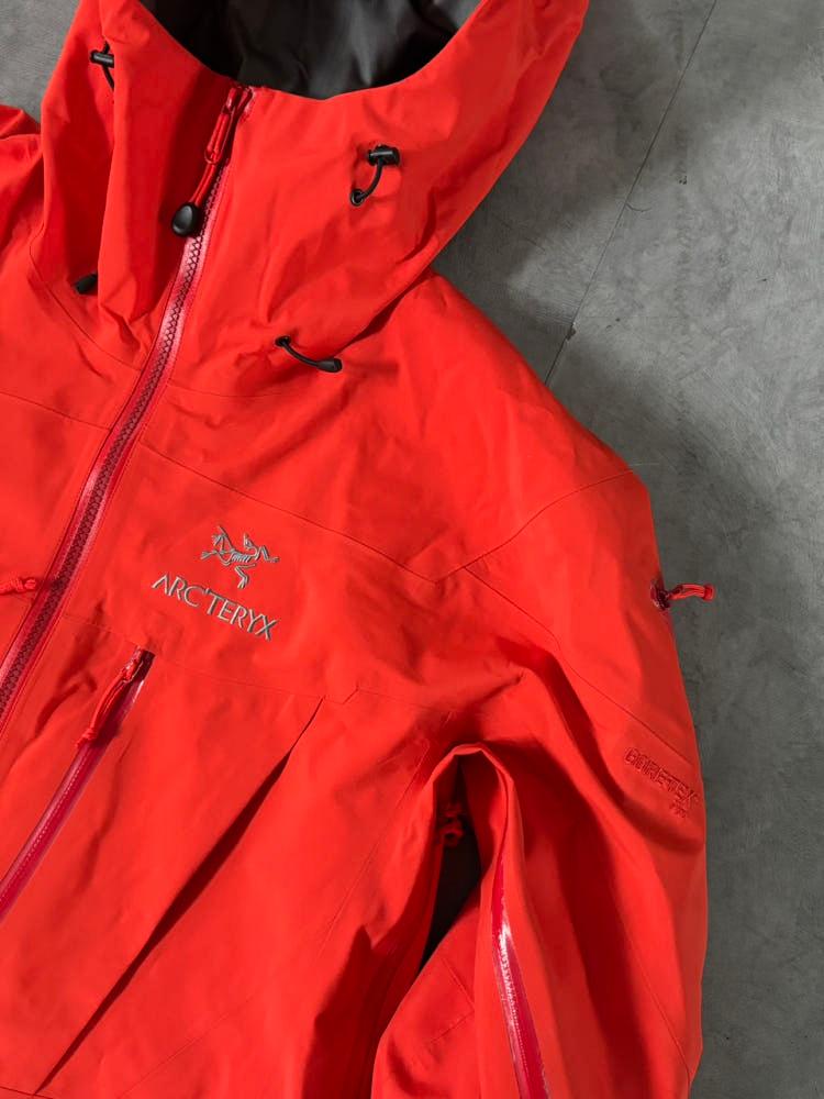 Arcteryx 아크테릭스 레드오렌지 알파 SV 고어텍스 자켓 7