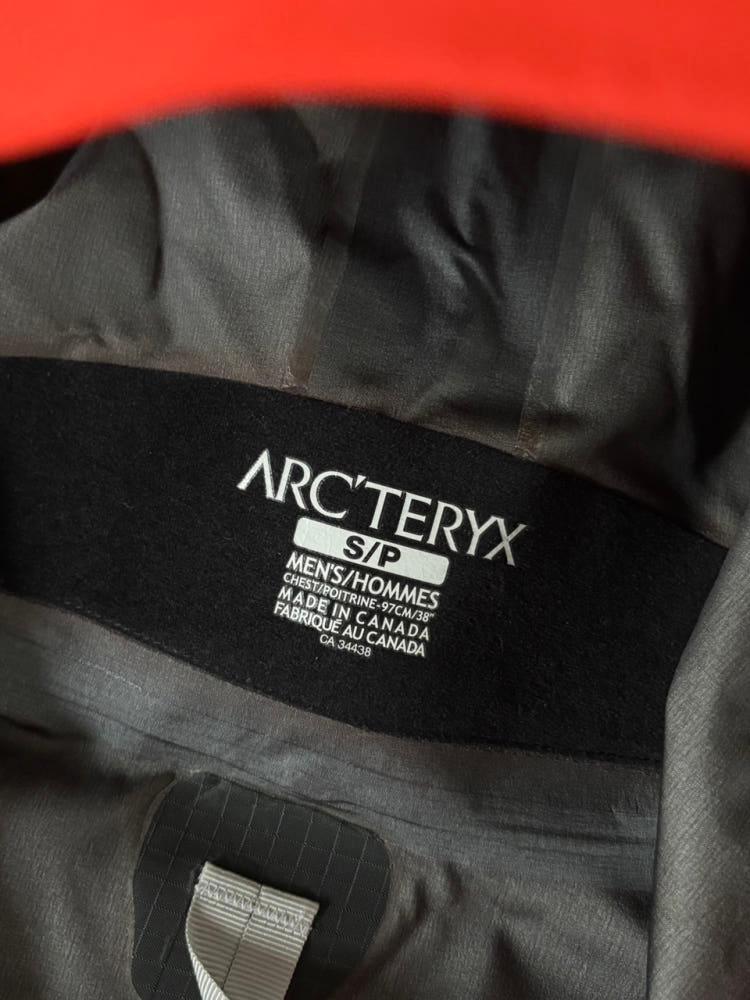 Arcteryx 아크테릭스 레드오렌지 알파 SV 고어텍스 자켓 10