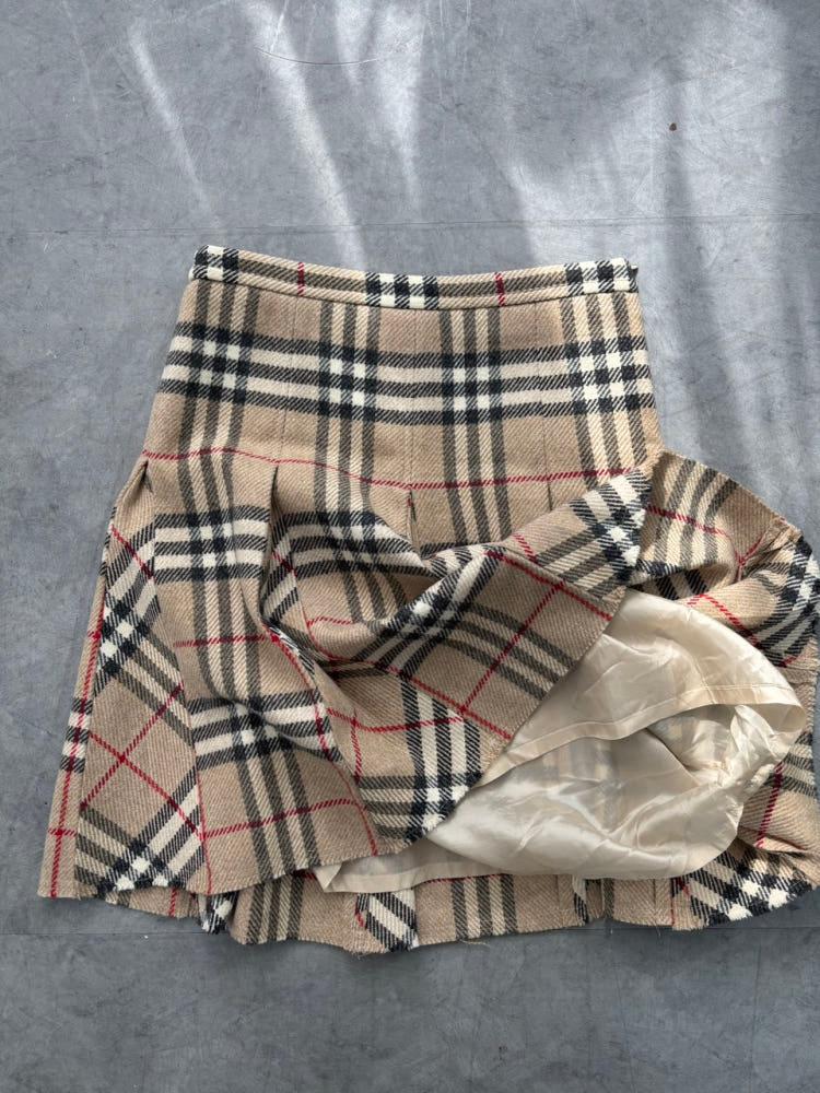 Burberry 버버리 노바체크 울 플리츠 스커트 4