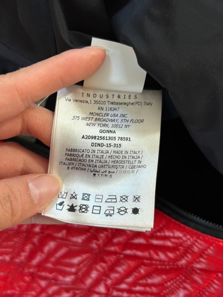 Moncler 몽클레르 레드 퀄팅 미니 스커트 11