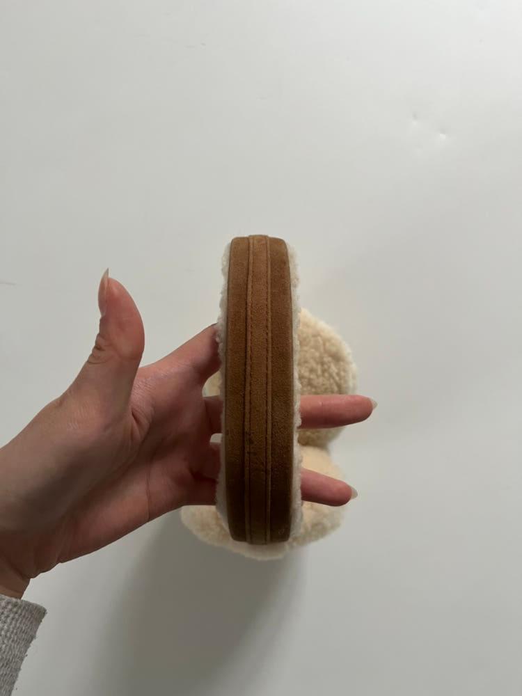 UGG 어그 베이지 이어머프 10