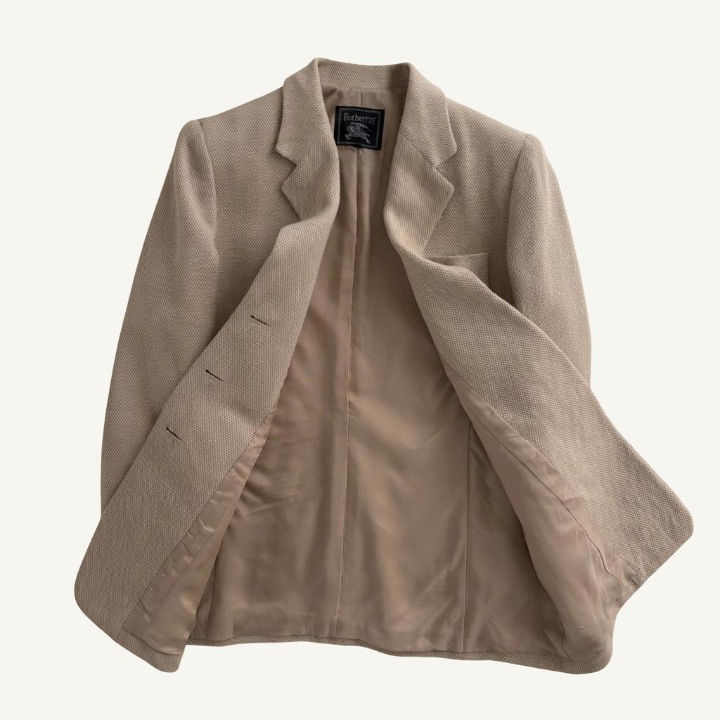 Burberry 버버리 연베이지 자수로고 블레이저 1