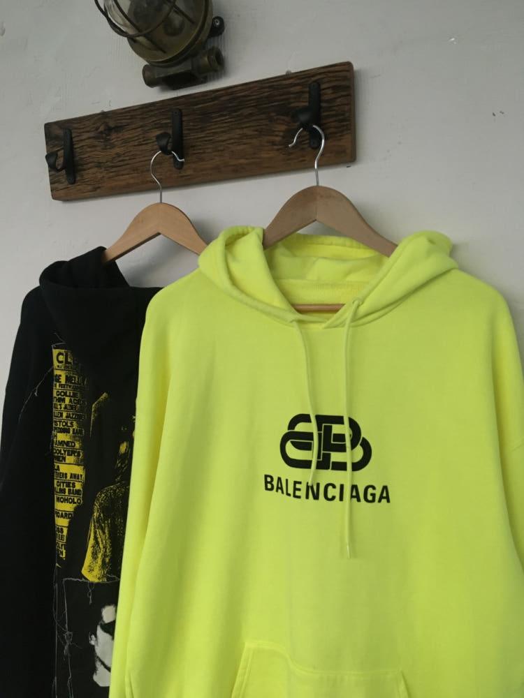 Balenciaga 발렌시아가 BB로고 네온 오버핏 후드티 11