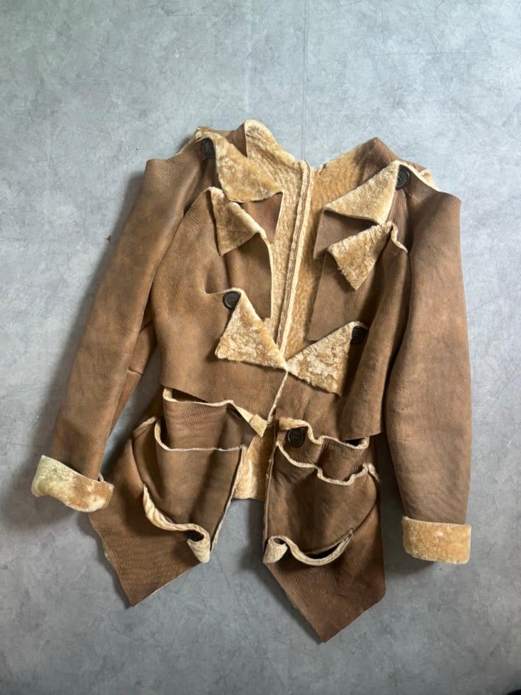 Vivienne Westwood 비비안웨스트우드 브라운 무스탕 6