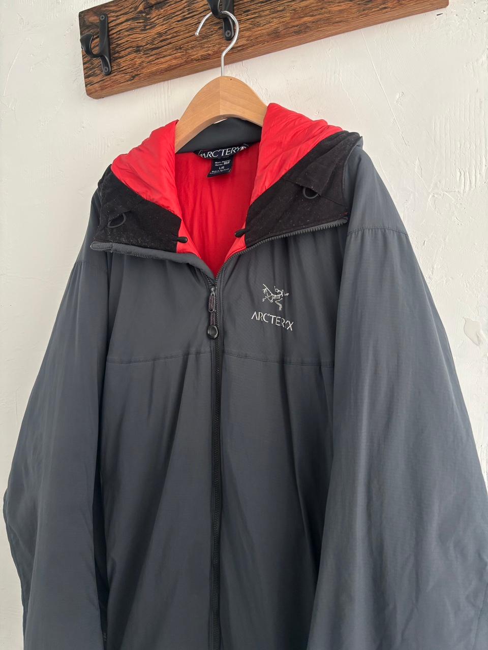 Arcteryx 아크테릭스 아톰 LT 후드 자켓 2