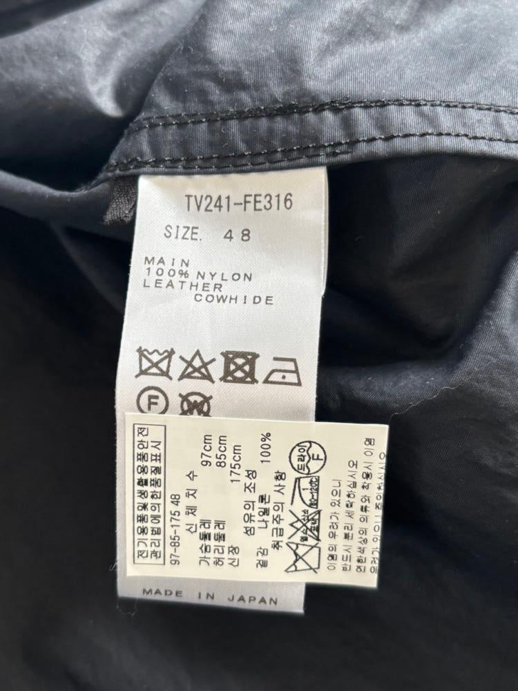 Toga 토가 비릴리스 나일론 테프타 베스트 11