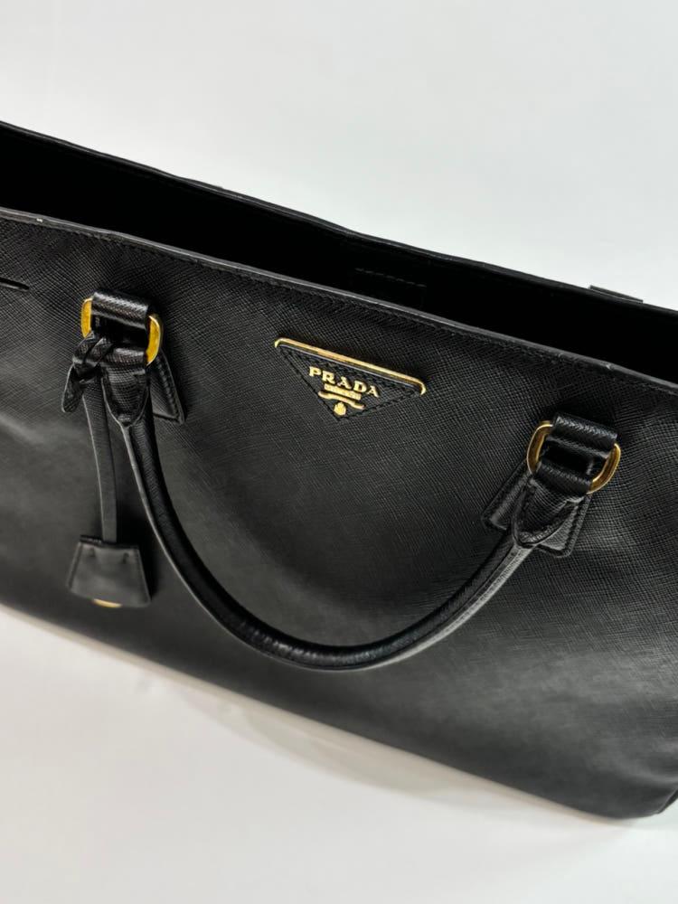 Prada 프라다 삼각 로고 블랙 레더 토트백 7