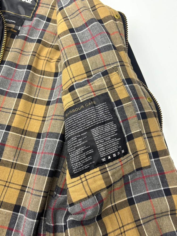 Barbour 바버 인터네셔널 벨티드 왁스자켓 블랙 9